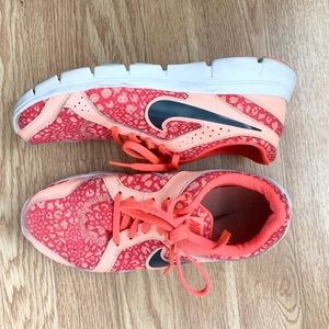 Nike Leopard Pink Sneakers
